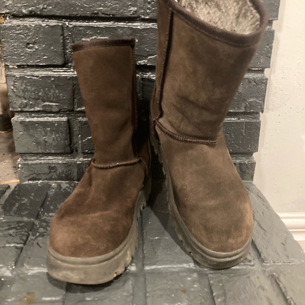 Skechers outdoor winter and hiking boots